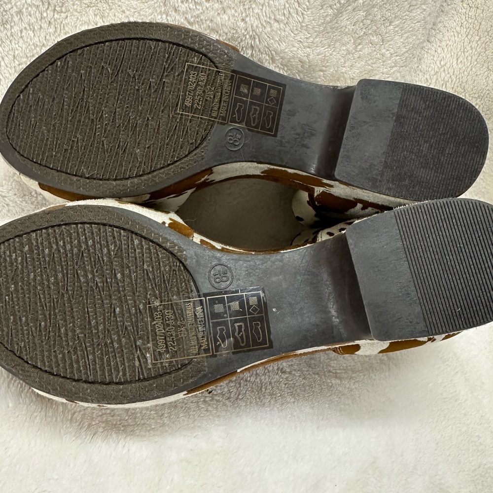 Pierre Dumas Cow Print Wedges - Picture 4 of 5